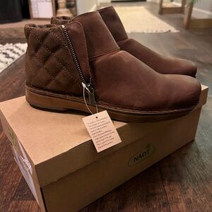 Naot Women’s Brown Leather Ankle Boots